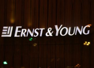 Failed Crypto Exchange QuadrigaCX Should Declare Bankruptcy: EY ernst & young ethereum QuadrigaCX