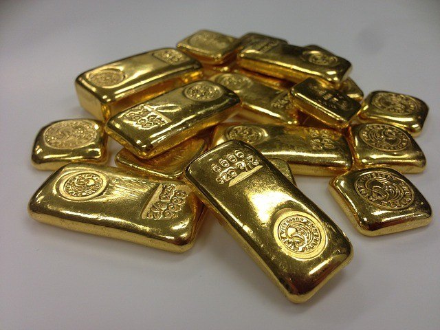 Gold is a popular commodity to trade