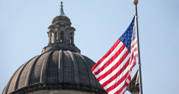 U.S. Congressman Reintroduces Bill to Give 'Safe Harbor' to Crypto Firms & Miners