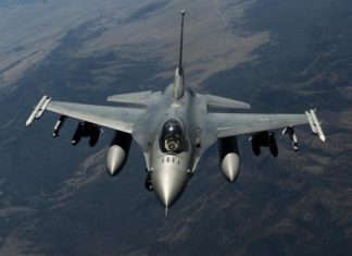 Pakistan F-16 fighter jet